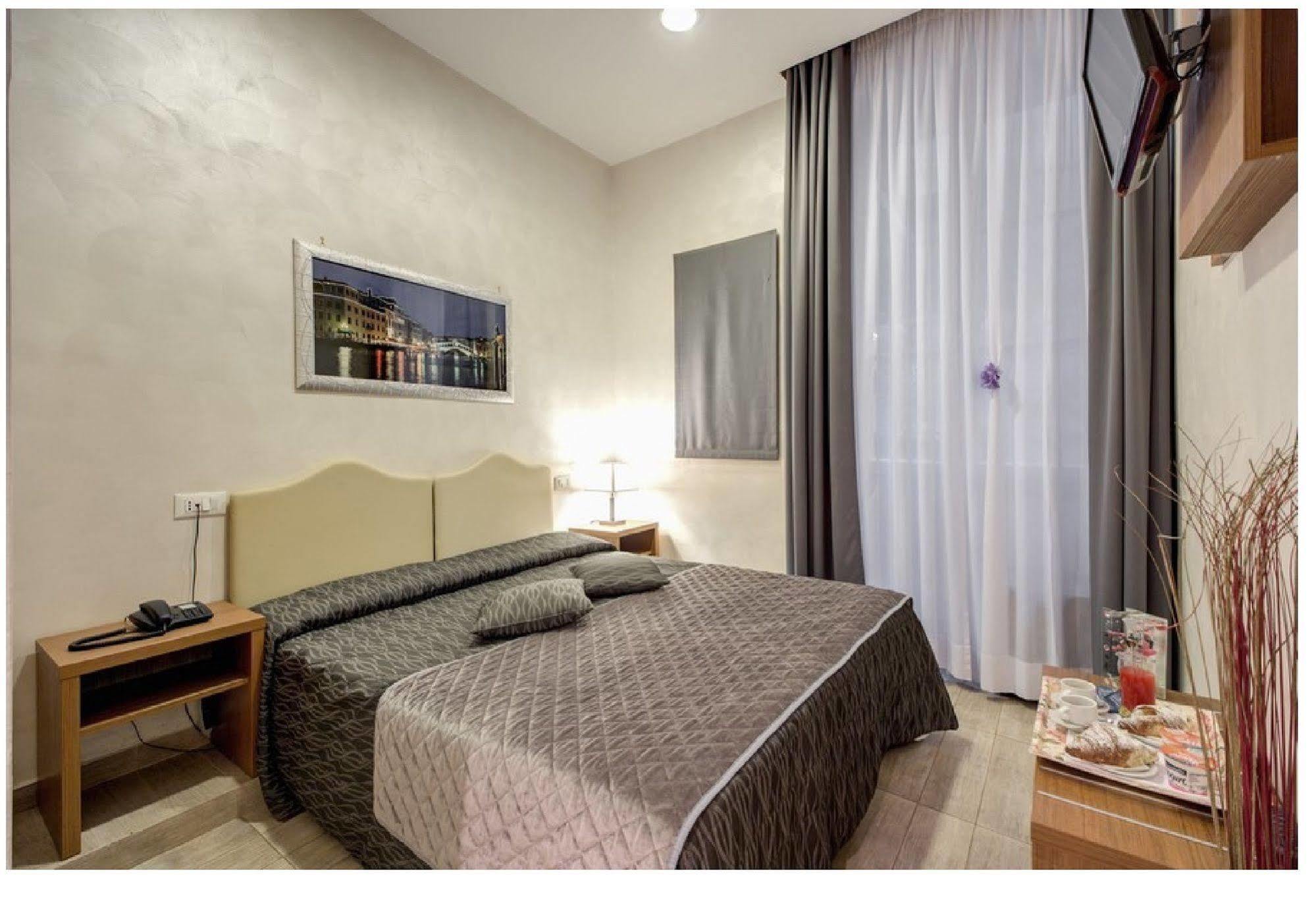 Collina 2* Roma